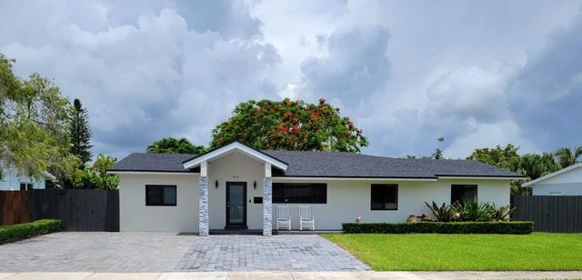 The front of the house at Mary's House ALF in Cutler Bay