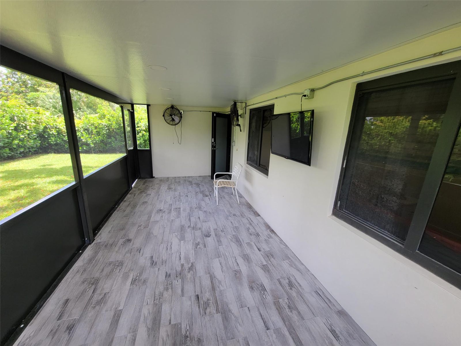 Screened porch at Mary's House ALF in Cutler Bay